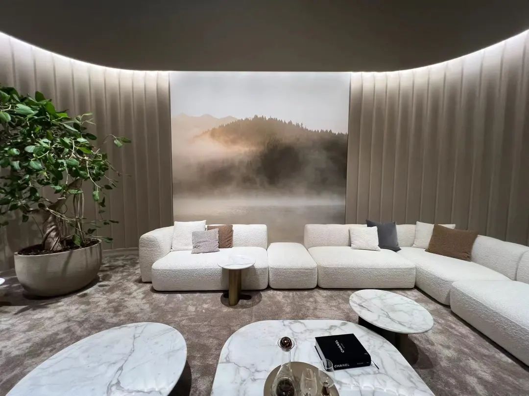 1713838777235895.jpg 640.jpg